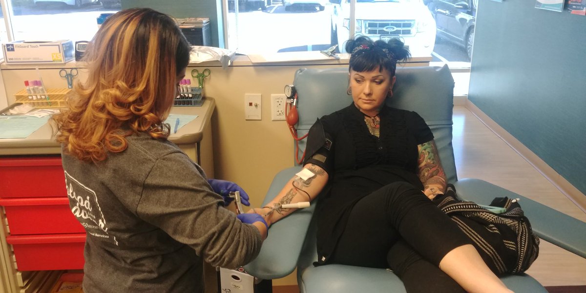 Here's Where You Can Donate Blood to Help Las Vegas Shooting Victims